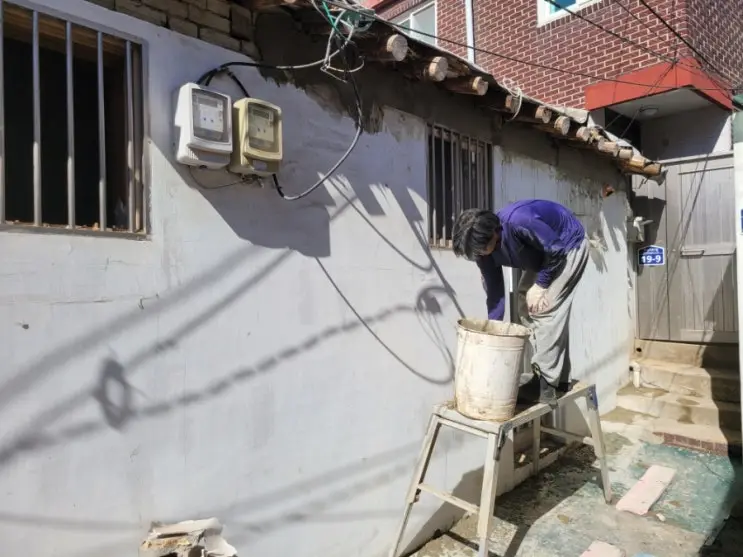 From Construction Site to Space — photo 2