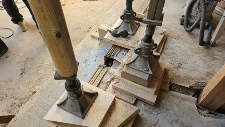 The Gate Stands — and Two Old Posts Get Relief — photo 3