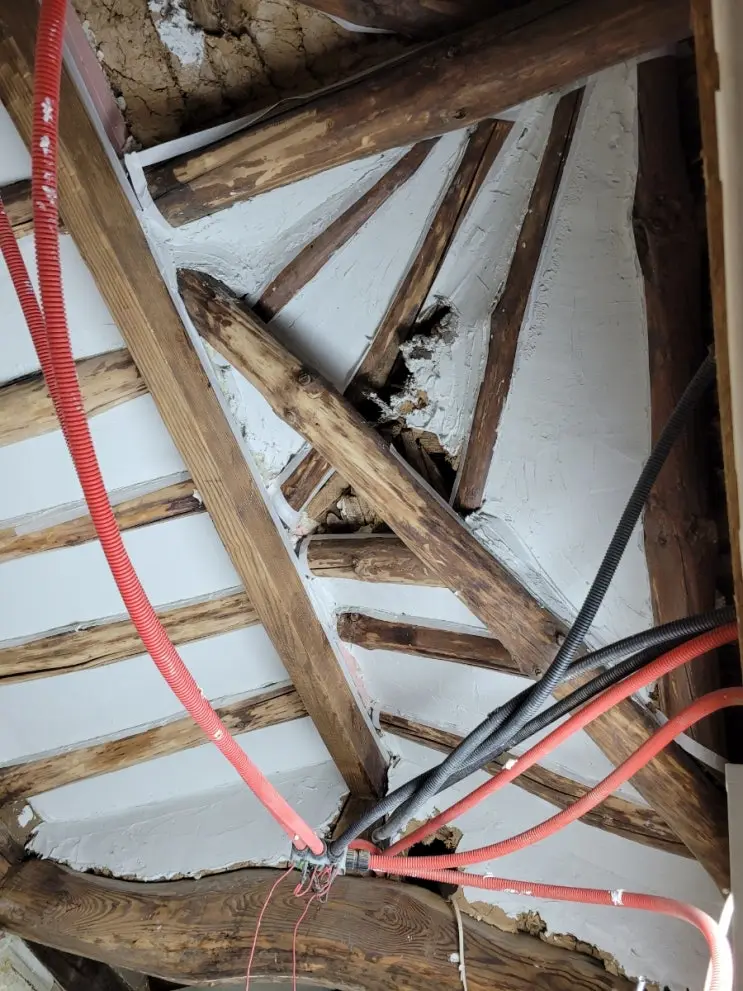 Protecting the Star of the Show: Masking Every Rafter — photo 8