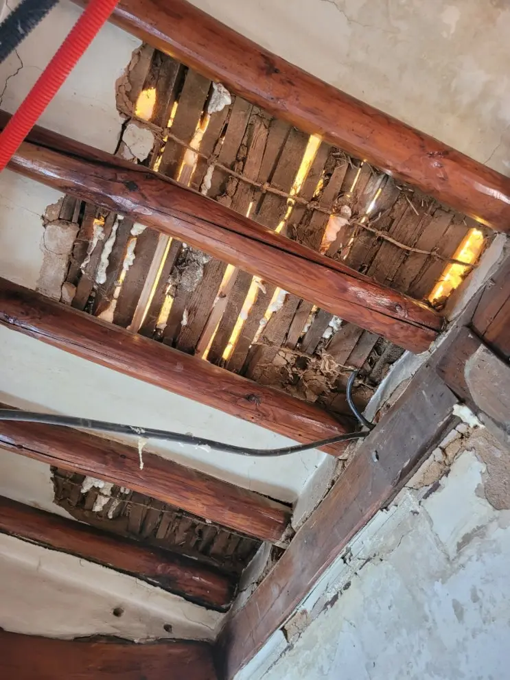 Twenty-Five Bundles of Battens: The Roof Gets Its Grid — photo 9