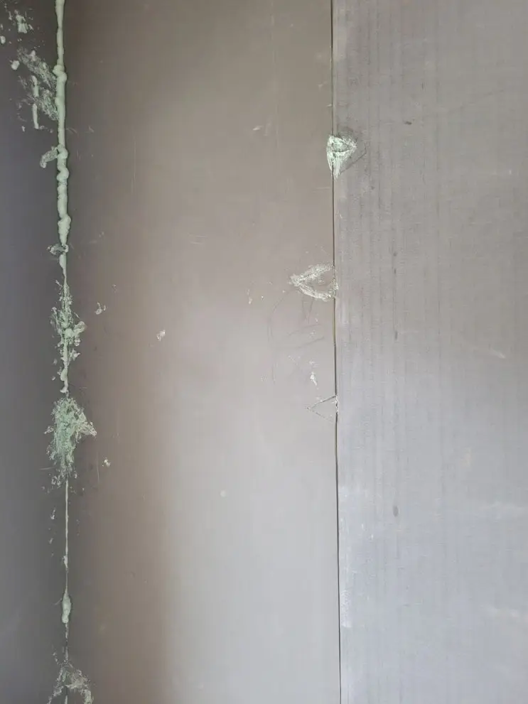 Black Rubber Floors and the Taming of the Main Line — photo 12