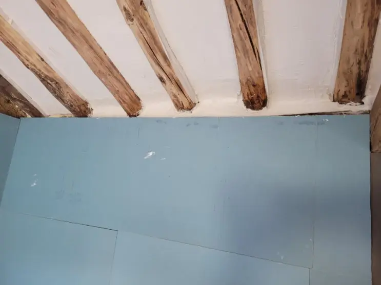 Trowel, Mist, Brush: Cracking the Mud-Wall Finish — photo 3