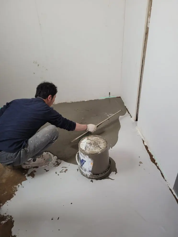 Forty Bags of Liquid Floor: The Leveling Pour — photo 5