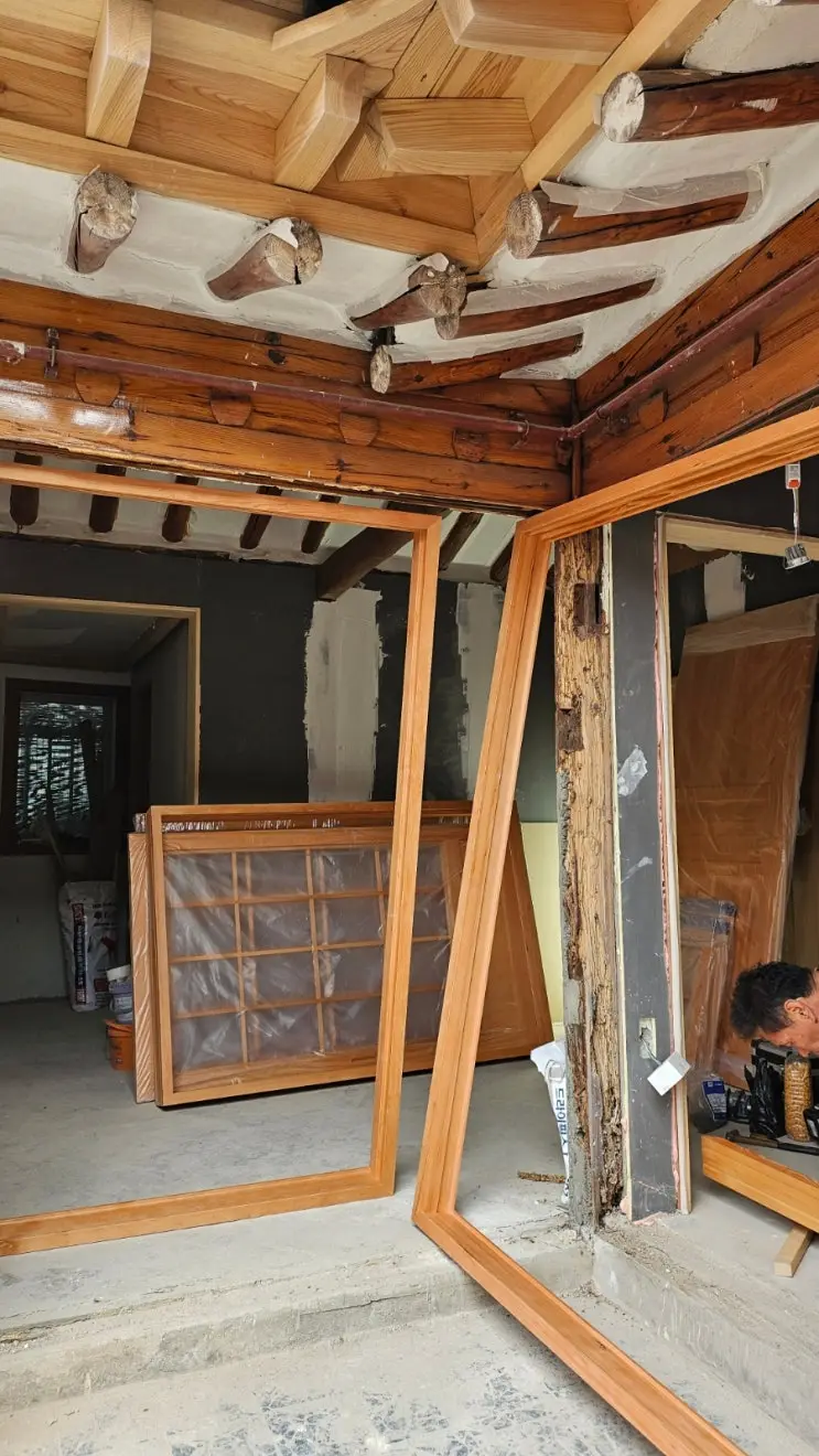 The Day the Lattice Windows Went In — photo 11