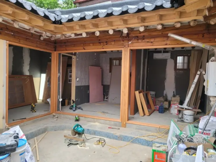 The Day the Lattice Windows Went In — photo 13