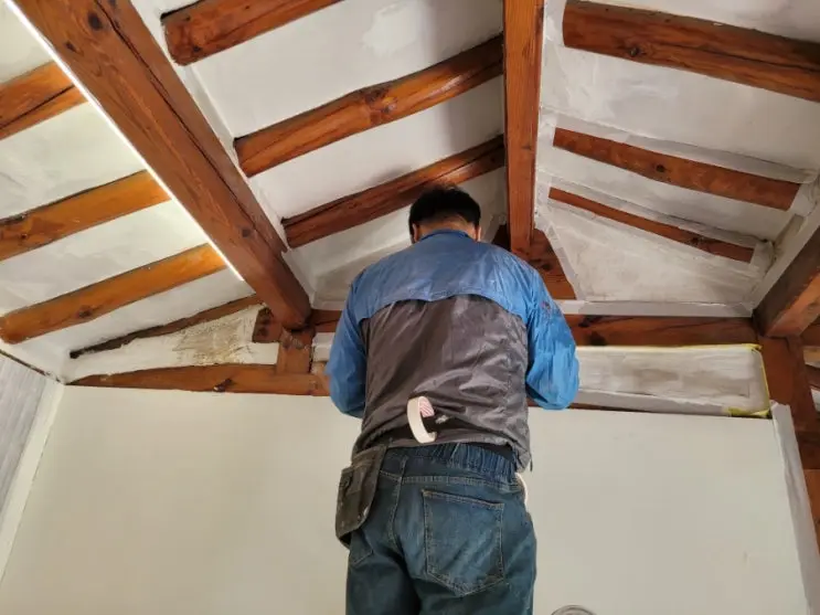 A Two-Meter Roller and the Second Coat of White — photo 8