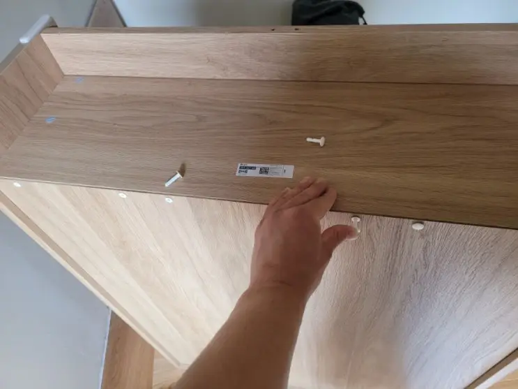 Bookcases, a Budget Smart Screen, and Wi-Fi: The Stay Takes Shape — photo 3